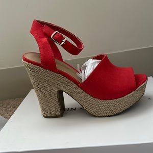 Sun + Stone Feyf coral size 7